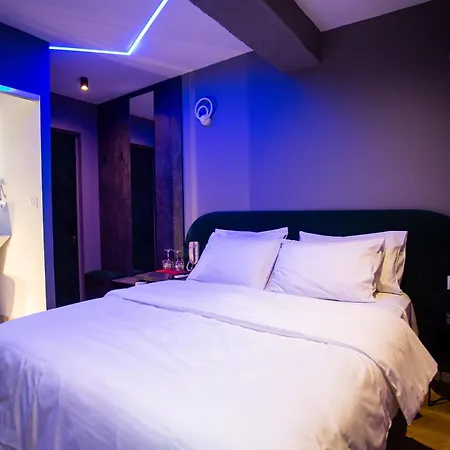 Apart-hotel Standard At The Bubbles Jacuzzi *