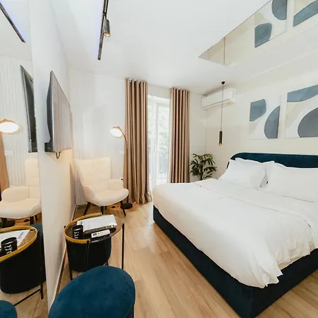Standard At The Bubbles Jacuzzi 3* Tirana